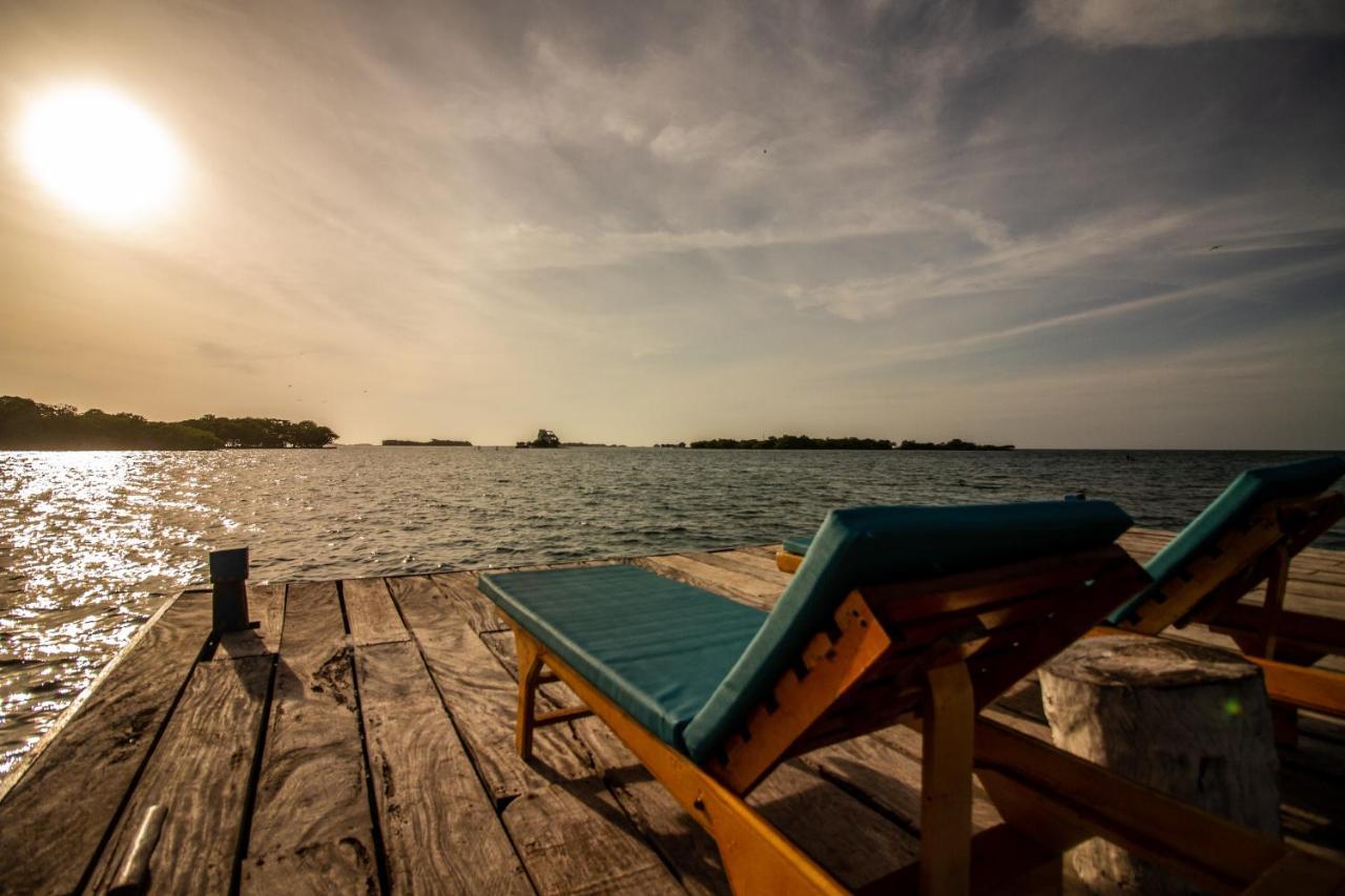 Isla Los Erizos Ecohouse Isla Grande  Extérieur photo