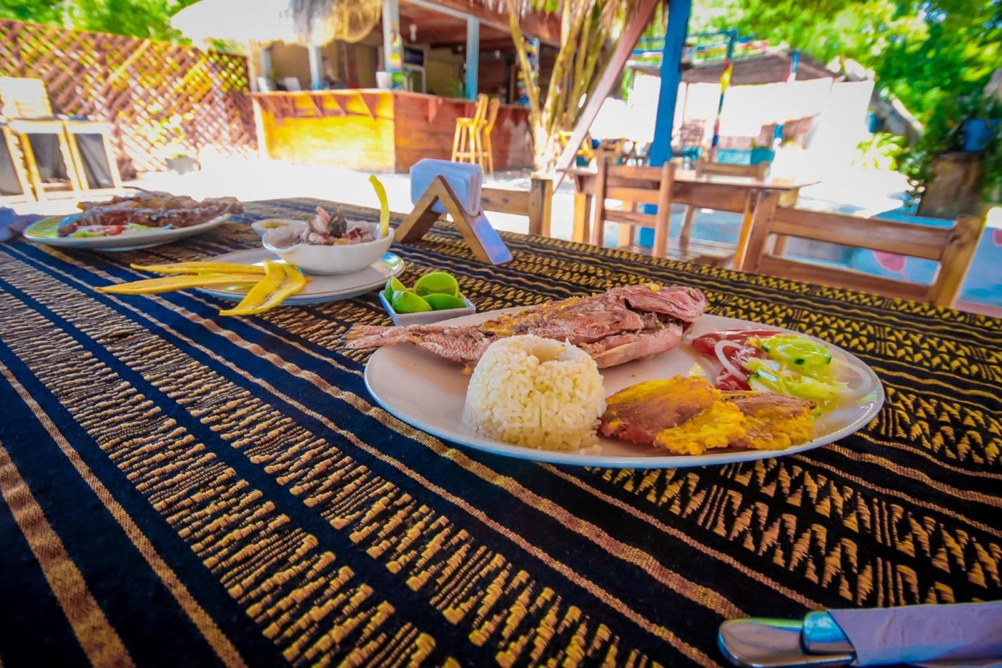 Isla Los Erizos Ecohouse Isla Grande  Extérieur photo